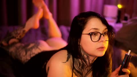 Snapshot of acid_pie chatting on December 25, 2:14 am acid_pie online show from December 25, 2:14 am