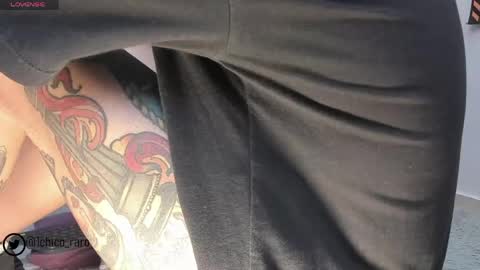 Jhonny online show from April 16, 9:04 pm