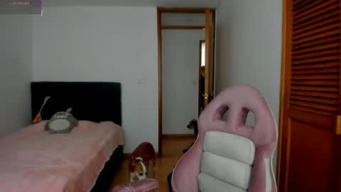 Helena online show from April 22, 4:25 pm