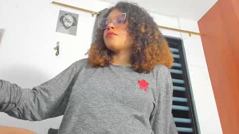  Isa  online show from November 5, 4:25 am