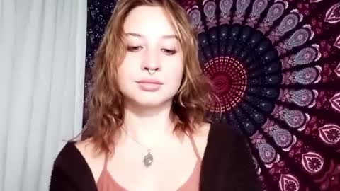 Adalyn online show from October 1, 12:15 pm