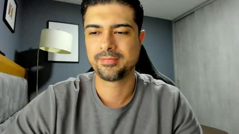 adam clarke online show from April 22, 2:52 am