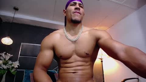 adam_fit19cm online show from September 9, 3:23 pm