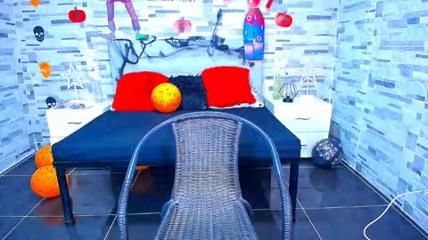 adam hot11 online show from October 16, 9:13 pm