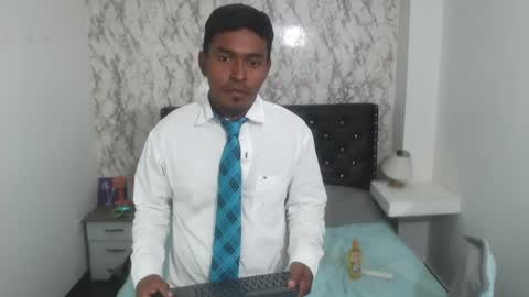 adam_morgan2 online show from September 8, 7:13 pm