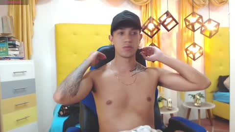 Adam online show from January 26, 8:25 am