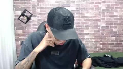 Adam online show from February 22, 4:40 am