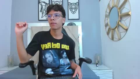 Adams Bobby online show from November 24, 11:31 am