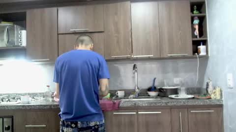 eva online show from February 9, 5:33 pm