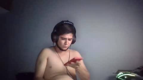 adanflores28 online show from November 23, 5:27 am