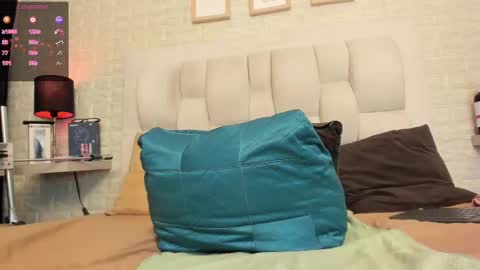 Ada Porter  online show from September 10, 2:40 pm