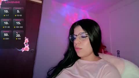 Adara online show from April 22, 7:43 pm