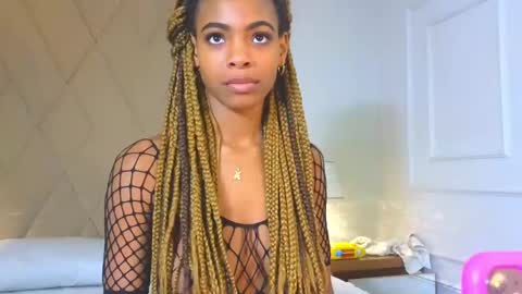 adarasmiith online show from January 18, 12:26 pm