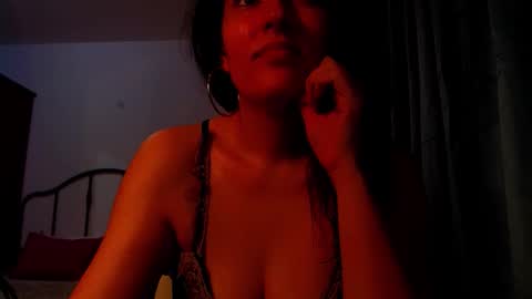 amy        online show from April 19, 9:28 pm