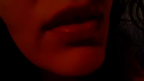 amy        online show from July 26, 8:39 pm