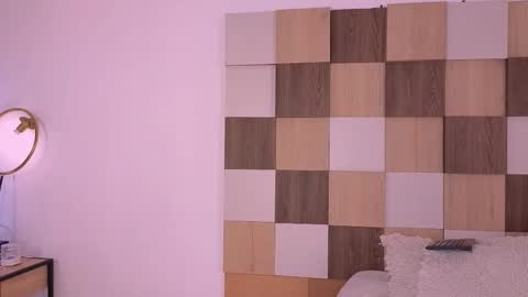 Andrea online show from December 2, 4:16 pm