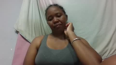 adelealy online show from January 14, 4:31 am