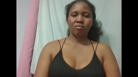 adelealy online show from October 19, 6:12 pm