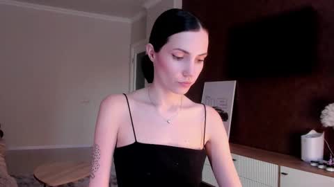 Adele Shine online show from November 14, 9:55 am