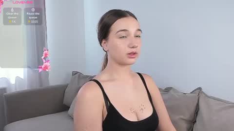 adelexx_zll online show from June 27, 5:13 am