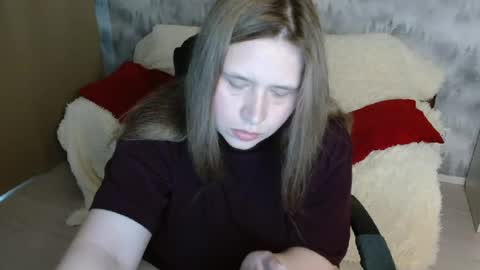 adelinalawson online show from June 13, 8:47 am