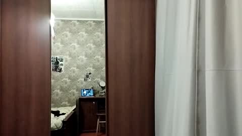 Anna online show from January 13, 3:09 pm