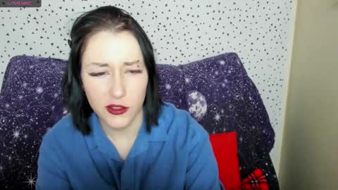 Snapshot of adell_berry chatting on February 9, 5:19 am Adel online show from February 9, 5:19 am