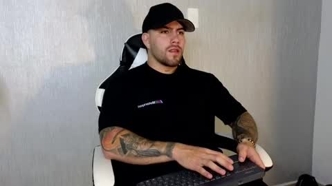 Ades online show from September 22, 11:47 am