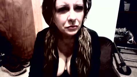 adirajade online show from March 21, 8:19 am