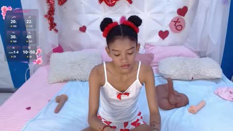 adisson_petite1 online show from February 15, 5:22 pm