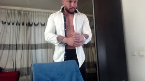 adonis_dionysos online show from January 28, 10:44 am