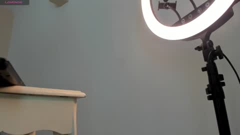 adonis_hot_xx online show from March 2, 11:42 pm