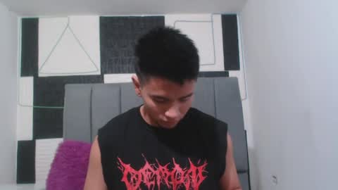 adonis_latin_19 online show from April 17, 3:09 am