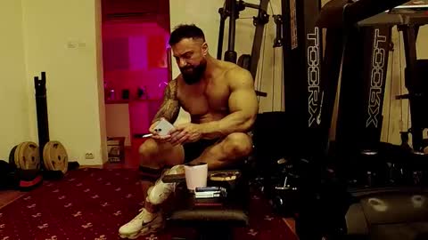 Adonis online show from November 11, 7:38 pm