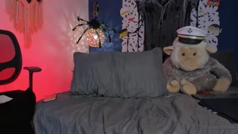 adonis_wb online show from October 31, 12:22 am