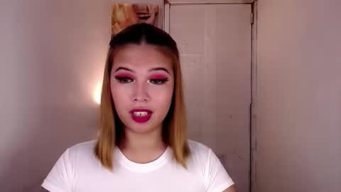 adorabletsforyouxx online show from November 10, 4:54 pm