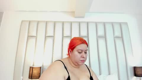 ANDREA PEREZ online show from November 10, 11:46 am