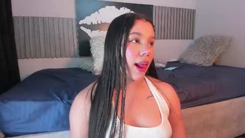adri online show from July 5, 3:53 am