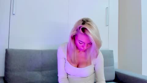 Adriana online show from January 10, 10:21 am