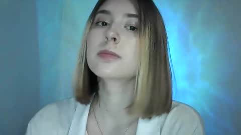 adrianabliss_ online show from October 7, 7:26 am