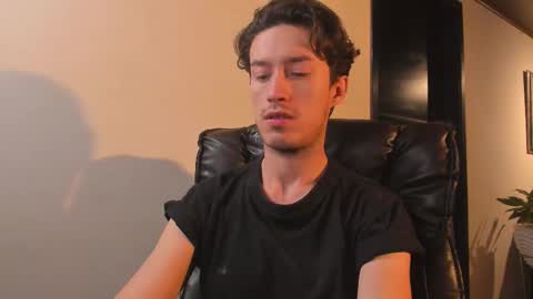 Adrian Williams online show from January 17, 12:42 am