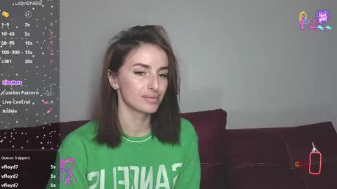 Adriana online show from April 16, 4:07 pm