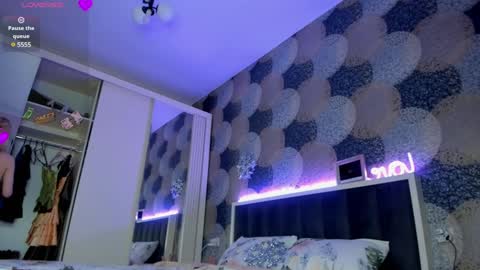 Aeries online show from December 27, 4:36 am