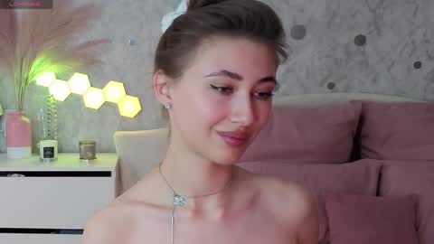 AffiinaLovsx online show from April 6, 4:57 am