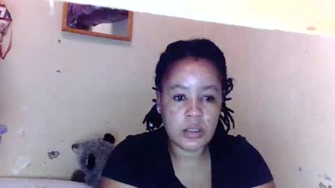 loise online show from January 13, 8:22 am