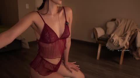 Snapshot of afrodita__25 chatting on September 24, 11:11 pm Emma online show from September 24, 11:11 pm