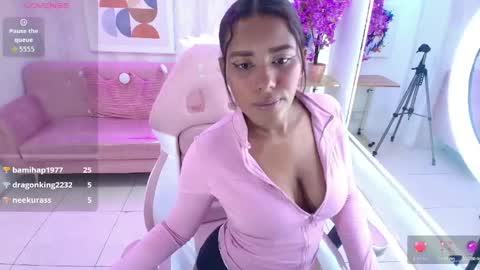 afrodita_loren online show from April 29, 3:44 am