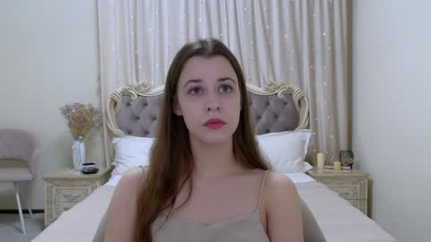 Agata Aisitt online show from February 2, 9:29 am