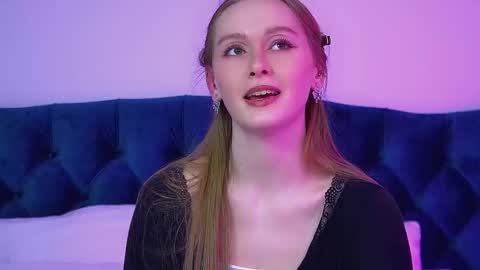 AgataFoxley online show from March 6, 6:23 am