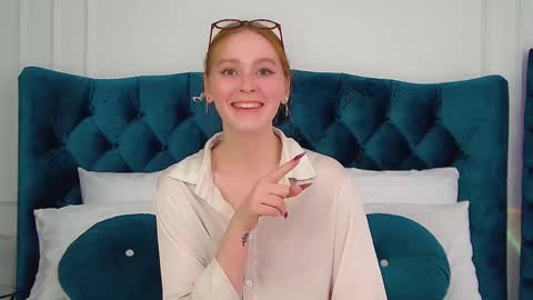 AgataFoxley online show from November 4, 6:09 pm